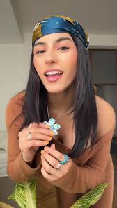 Vídeos de anabel sanchez (@anabelsanchez444) con «Smalltown Boy