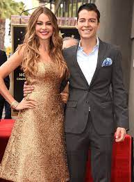 Sofía vergara's son is manolo gonzalez vergara, and her first and only child with ex jose luis gonzalez. Pin On Latina Vida