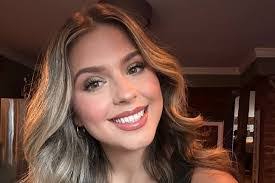 Brittney Weiss's Instagram, Twitter & Facebook