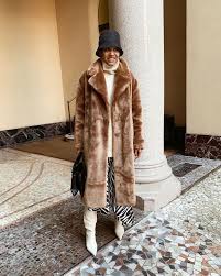 You Won T Look Like Everyone Else In 2019 With These Outfits Outfits With Hats Winter Outfits Next Clothes