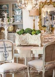 Incredible And Stunning French Home Decoration Ideas 79 In 2020 French Country Decorating French Country Dining French Country Dining Room