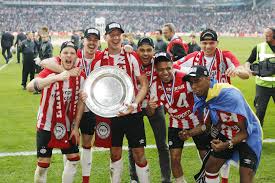 Overview of all signed and sold players of club psv eindhoven for the current season. Psv Clinch 24th Dutch League Title With 3 0 Win Over Ajax Dutchnews Nl