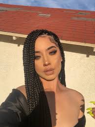 What's great about a style like this is you can get a braided look in less time than the average style and the crochet part. P I N T E R E S T Xxatzinvalencia Atzin Hair Styles Curly Hair Styles Box Braids Styling