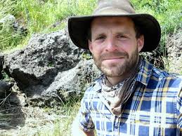 Angespannte stimmung auf dem hof von imker daniel. Bauer Sucht Frau International Start Termin Und Kandidaten