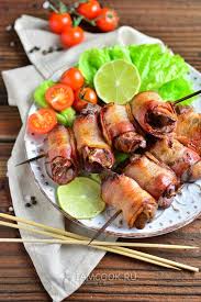 Attendiamo che la carbonella si consumi per diventare brace e nel frattempo. Fegato In Pancetta Alla Griglia