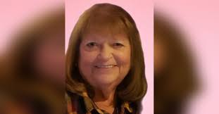 Angela Sessler's Instagram, Twitter & Facebook