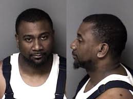 Leach, Travis Orlando * POSSESS METHAMPHETAMINE