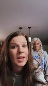 Amy Ussery's Instagram, Twitter & Facebook