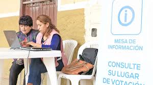 ¿aún no lo has hecho? El Cne Instala Mesas De Informacion Para Que Los Ciudadanos Conozcan Donde Votar Durante La Revocatoria Noticias Loja La Hora Noticias De Ecuador Sus Provincias Y El Mundo