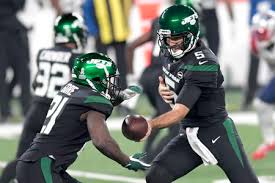 Cbs sports features live scoring, news, stats, and player info for nfl football, mlb baseball, nba basketball, nhl hockey, college basketball and football. New York Jets Vs Los Angeles Chargers 11 22 2020 How To Watch Nfl Week 11 Time Tv Channel Free Live Stream Syracuse Com