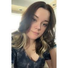 Marissa Dutton's Instagram, Twitter & Facebook