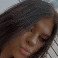 Stream Caitlin Benton music