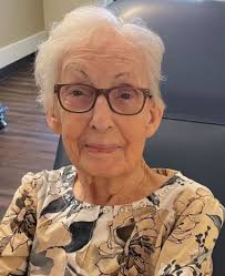 Geraldine Moore Obituary April 2, 2023