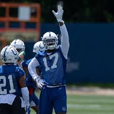 Funchess told reporters that he can tell even when they're wearing masks. Can Devin Funchess Have An Ebron Like Renaissance With The Colts Stampede Blue