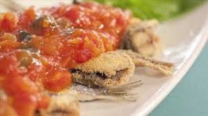 Dalla vostra pescivendola di fiducia, fatevi preparare una selezione di pesce azzurro fresco per cucinare una. Sardine A Scapece Di Siamodonne It Youtube