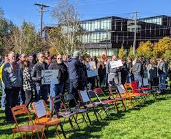 Tableau Employees Hold Rally In Seattle Ask Leadership To