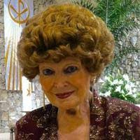 Eileen Hourigan's Instagram, Twitter & Facebook