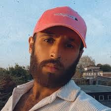 Lottie Richards (@LottieRichards)