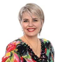 Tauranga South, Tall Poppy