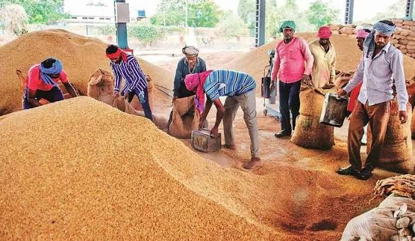 Opposition Slams Telangana Government Over Delay in Paddy Procurement |  Daily Pioneer