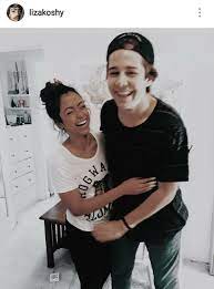 Lisa koshy and david dobrik confirmed in an emotional video that they had broken up some time ago, but they weren't ready to tell their friends or their fans. 10 Times Liza Koshy And David Dobrik Were Ultimate Relationship Goals Liza Koshy And David Dobrik Liza Koshy Liza And David