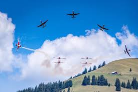 pc 7 team show at swiss open gstaad 2017 reisen schweiz luftwaffe