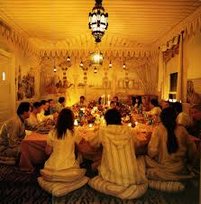 Barnett is a former president of fifth avenue synagogue and an emeritus director of the charles h. A Moroccan Seated Dinner Party For Twenty Guests Hosted By Sloan Lindemann And Roger Barnett In Their Park Avenue Apar Dinner Party Park Avenue Apartment Guest