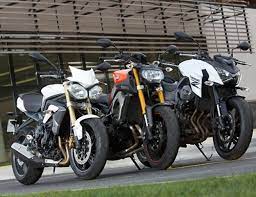 Silakan klik mt 09 garupa vs z800 untuk melihat artikel selengkapnya. Yamaha Mt 09 Vs Triumph Street Triple Vs Kawasaki Z800 Bikes Doctor