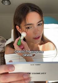 Hmm is this okay? Love alo always tho☺️ #blacksneakers #alo #workoutou...