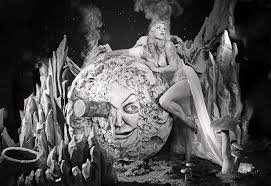 It is a precise balance of science and craft. The Freelancer S Fashionblog Le Voyage Dans La Lune