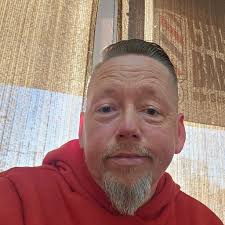 One of those interviews that makes you go 🤦🏼‍♀️. Watch until the end ...  😂 Lethal Weapon FOX #SeannWilliamScott