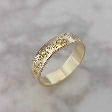 Flower Wedding Band Vintage Style Floral Ring For Women Etsy 14k Gold Wedding Ring Unique Gold Wedding Rings Diamond Wedding Bands