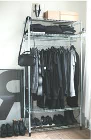 Omar Regal Von Ikea Kr 498 Die Hang Bar Besteht Aus Einer Wasserpfeife Die Clothing Rack Ikea Aus Bar Be Ikea Aufbewahrung Ikea Aufbewahrung