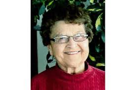 Frieda Wahl's Instagram, Twitter & Facebook