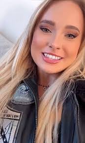 Emilio Holmes's Instagram, Twitter & Facebook