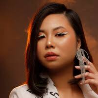 20+ "Lydia Tseng" profiles