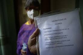 Assim que a pandemia começou a apresentar um alto número de contágios pelo mundo inteiro. Estancia Velha Se Torna A Primeira Cidade Gaucha A Vacinar Pessoas Com Comorbidades Veja Como Foi Gzh