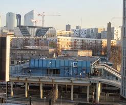 Библиотека, музей истории, колледжи и университеты. La Ville De Nanterre Vue Autrement La Future Gare Multimodale De Nanterre Universite