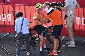 This is the official facebook page of professional cyclist annemiek van vleuten. Tzcqwh6p2k8azm