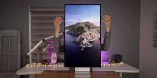 It's the most comprehensive xdr solution in the industry, by far. Pro Display Xdr Top Features Amazing Build Quality And Stunning View Video 9to5mac