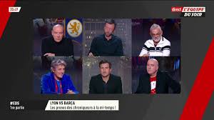 La scène s'était déroulée durant une page publicitaire mais avait été filmée car les caméras étaient. La Chaine L Equipe L Equipe Du Soir Les Pronos Avant Lyon Barcelone Facebook