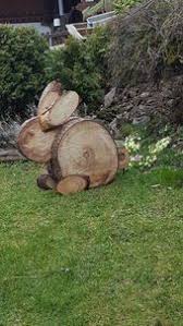 Ostern Holzscheibe Dekoration Kiola Bo Dekor Holzscheibe Kiola Ostern Ostern Dekoration In 2020 Holzscheiben Holzscheiben Deko Osterdeko Basteln Holz