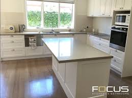 Shaker Style Kitchen Caesarstone Shitake Benchtop 2 Pack Painted Cabinets Dulux Anti Kitchen Design Countertops Kitchen Remodel Plans Kitchen Remodel Layout