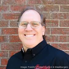 Chris Dull's Instagram, Twitter & Facebook