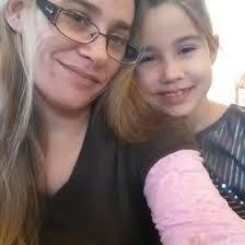 Belinda Arana's Instagram, Twitter & Facebook