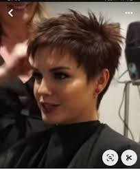 Dora Cano's Instagram, Twitter & Facebook