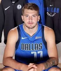 Nike nba 青少年 spotlight 連帽外套 獨行俠隊. ç¨è¡Œä¿ çš„æ–°ç§€æ±å¥'å¥‡ çƒè¡£è™Ÿç¢¼ç‚ºä»€éº¼é¸77è™Ÿ çœ‹ä¾†æ˜¯æœ‰æ•…äº‹çš„ æ¯æ—¥é ­æ¢