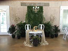 My wife and i wanted to celebrate our wedding anniversary with a good meal so we went to an expensive italian restaurant in downtown lisbon. Live Plants For Your Sweetheart Table Green Living Green Plants Live Plants