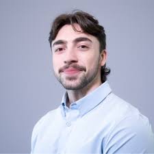 I am excited to share that I have accepted an internship offer with Shell  as a Contracting and Procurement Intern this upcoming summer.