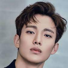 Asian Men Hairstyles 28 Popular Haircut Ideas For 2020 Asianhairstyles Asianhaircuts Asianmanbun Koreanhair Asian Hair Asian Men Hairstyle Mens Hairstyles